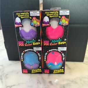 Magic Color Eggs - Pink & Purple Kids Squeeze Toy